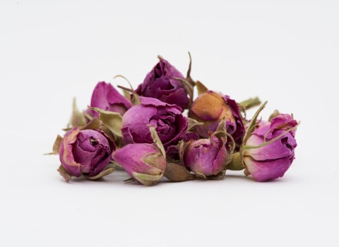 تصویر 2 از قیمت گل محمدی خشک شده + فروش ویژه